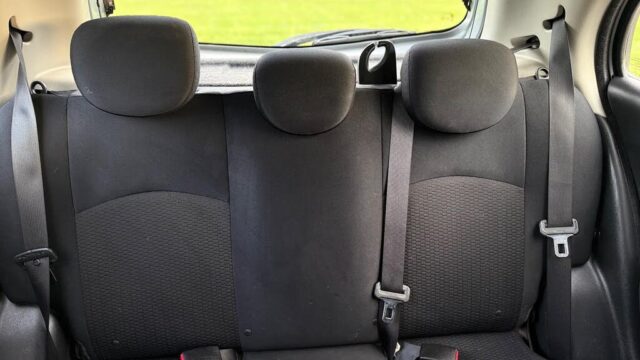 2012_nissan_micra-pic-5541131937553044640-1024×768-1