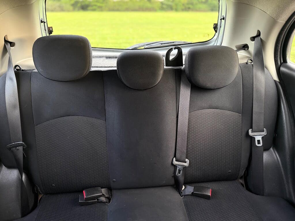 2012_nissan_micra-pic-5541131937553044640-1024×768-1