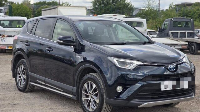 2018_toyota_rav4-pic-3969409081226505688-1024×768-1
